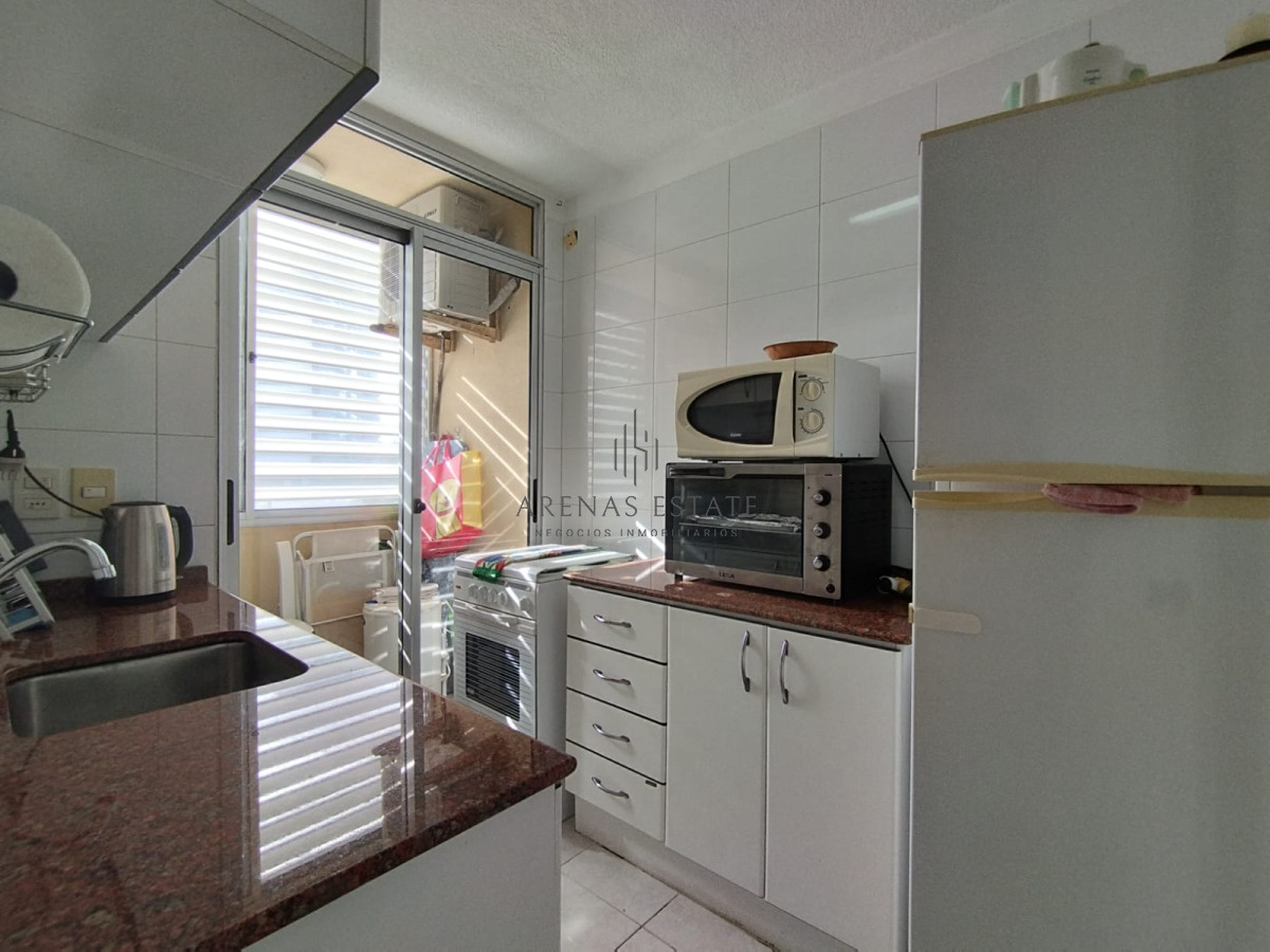 Apartamento ID.2480 - Lindo apartamento de 2 dormitorios con 2 baños