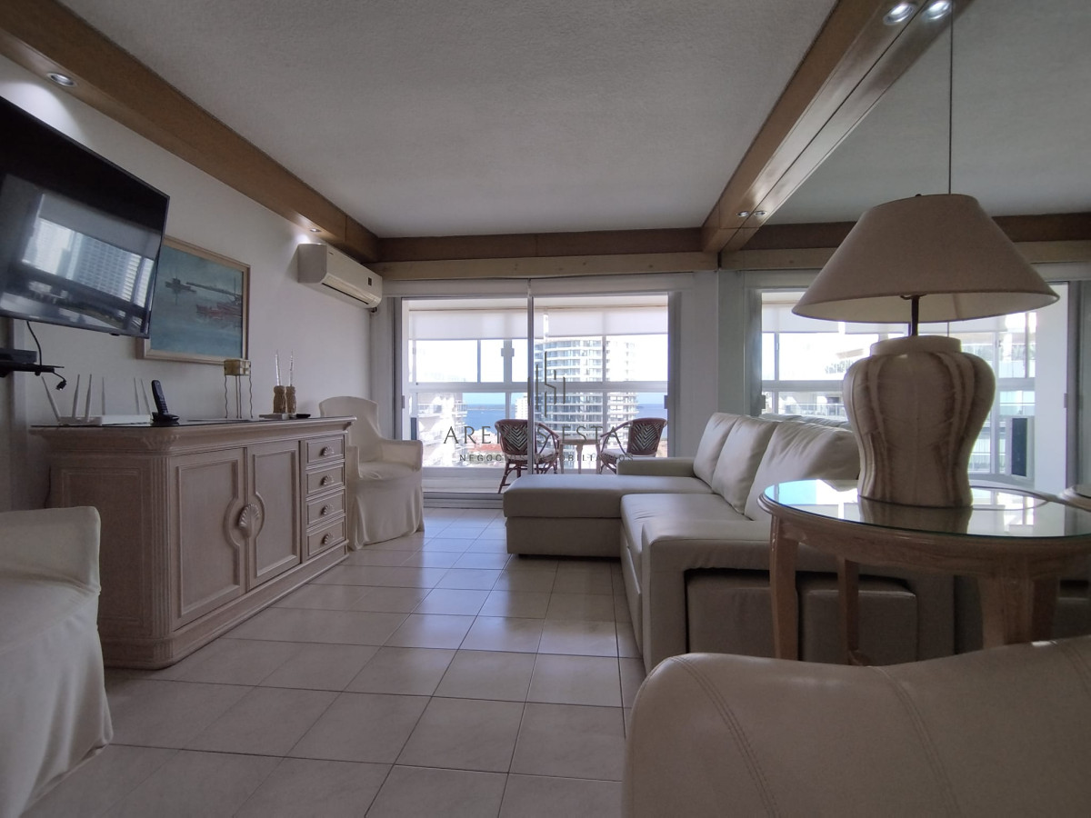 Apartamento ID.2861 - Apartamento de un dormitorio y medio en alquiler y venta en Punta del Este