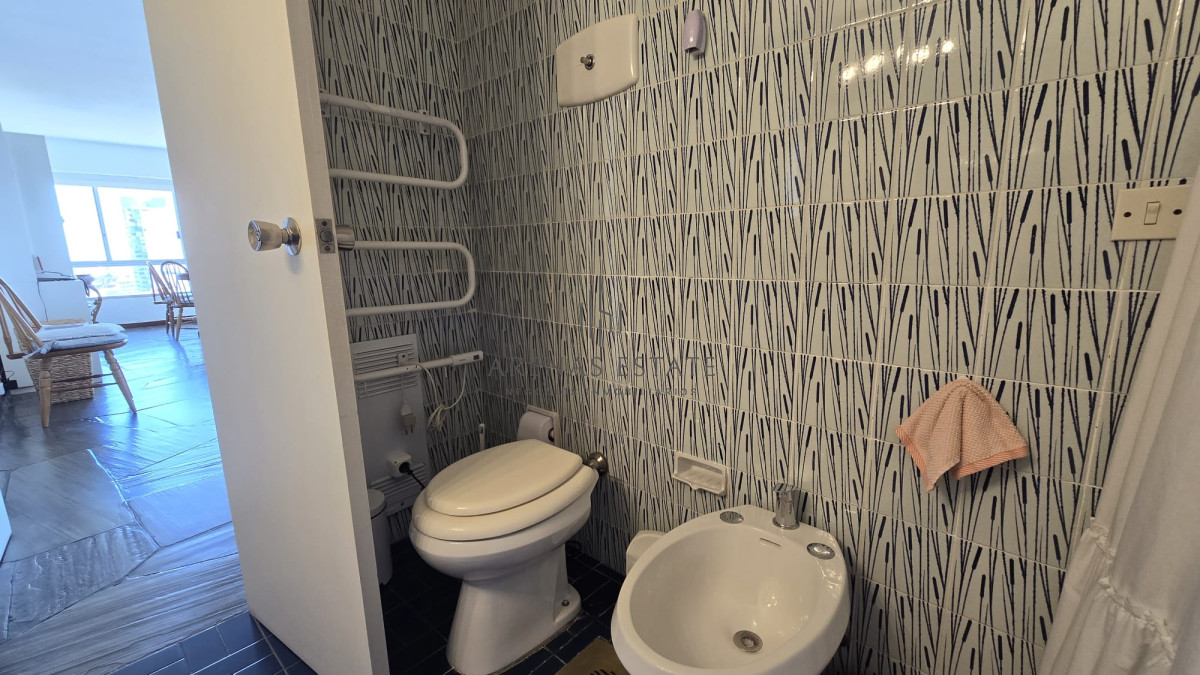 Apartamento ID.3807 - Apartamento en venta de 3 dormitorios en Punta del Este