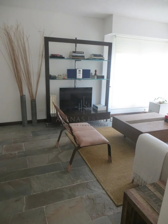 Apartamento ID.3179 - Apartamento en venta de dos dormitorios en Punta del Este