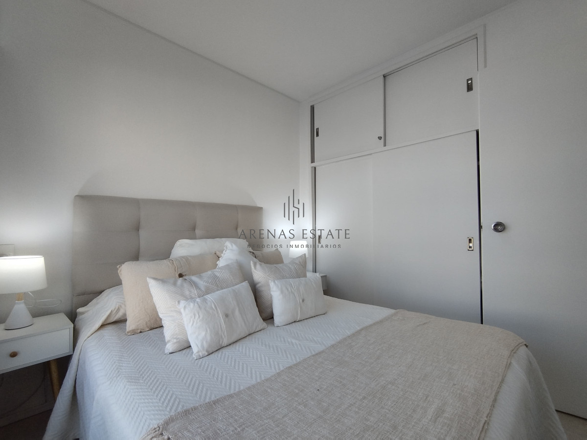 Apartamento ID.4226 - Apartamento en de dos dormitorios en venta en Punta del Este 