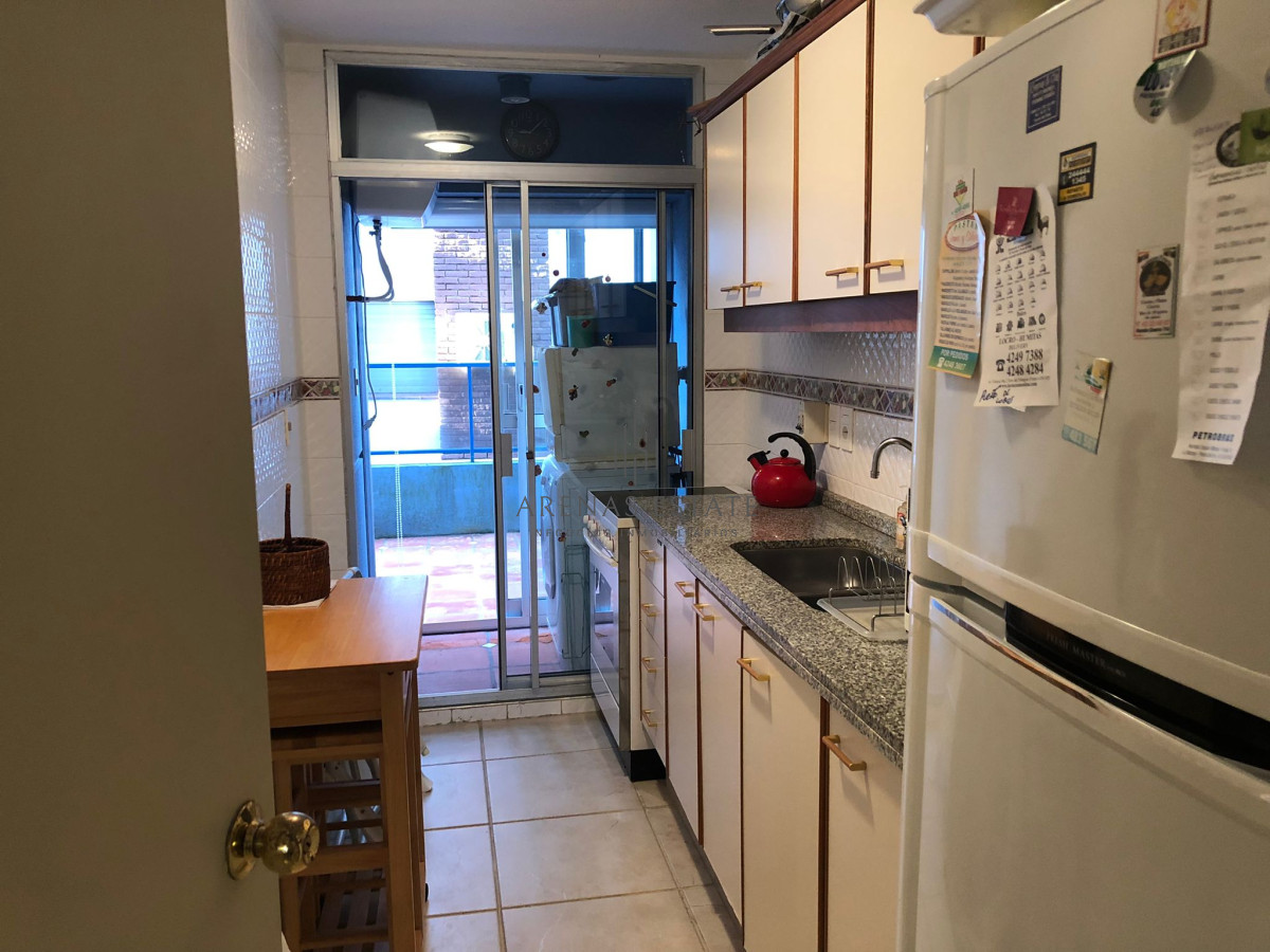 Apartamento ID.2456 - Apartamento de 3 dormitorios en venta en Punta del Este 