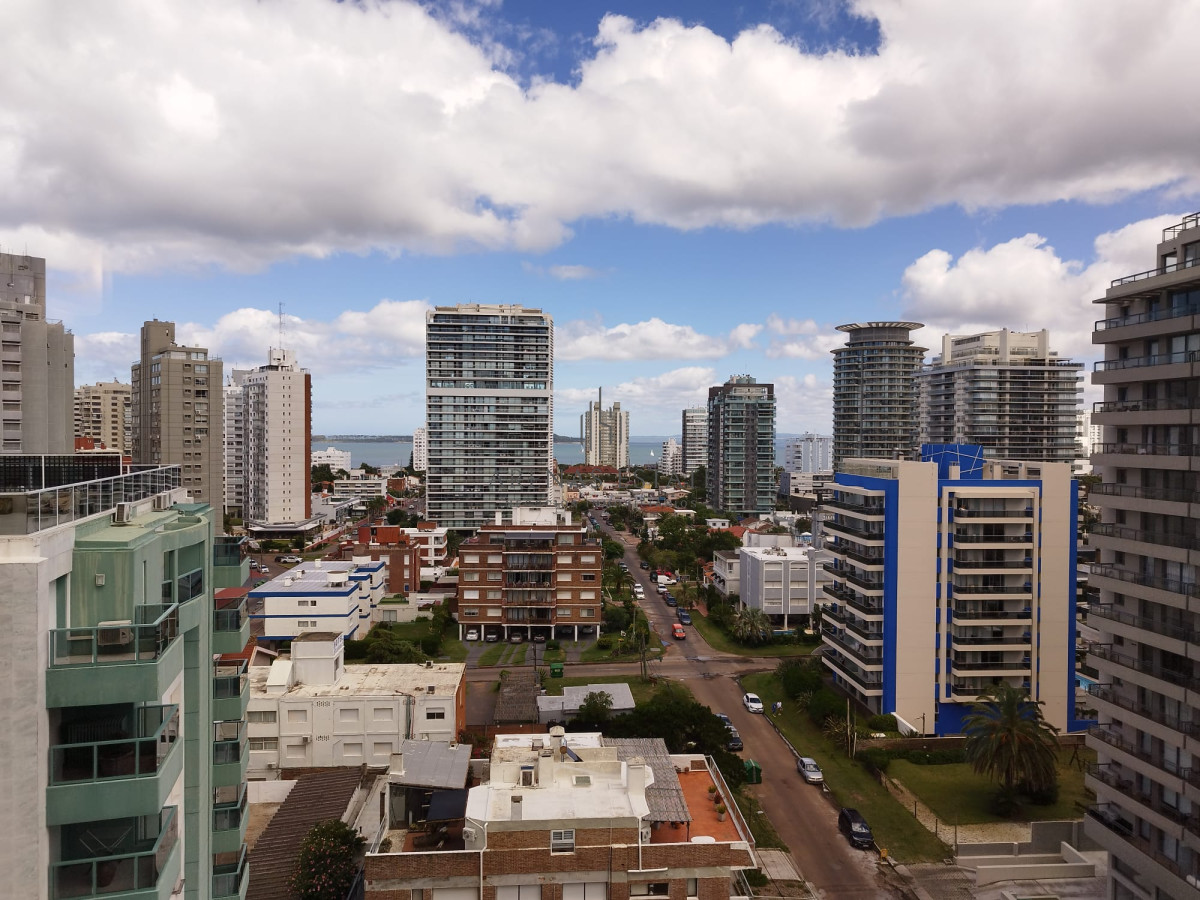Apartamento ID.3147 - venta de apartamento sobre playa brava