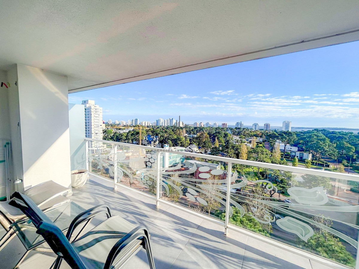 Apartamento ID.3177 - Venta de apartamento de dos dormitorios en Torre Yoo Punta del Este.