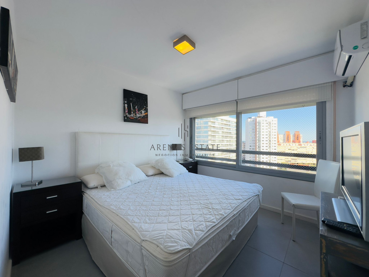 Apartamento ID.3553 - Alquiler y venta de apartamento de 2 dormitorios 2 baños con parrillero propio