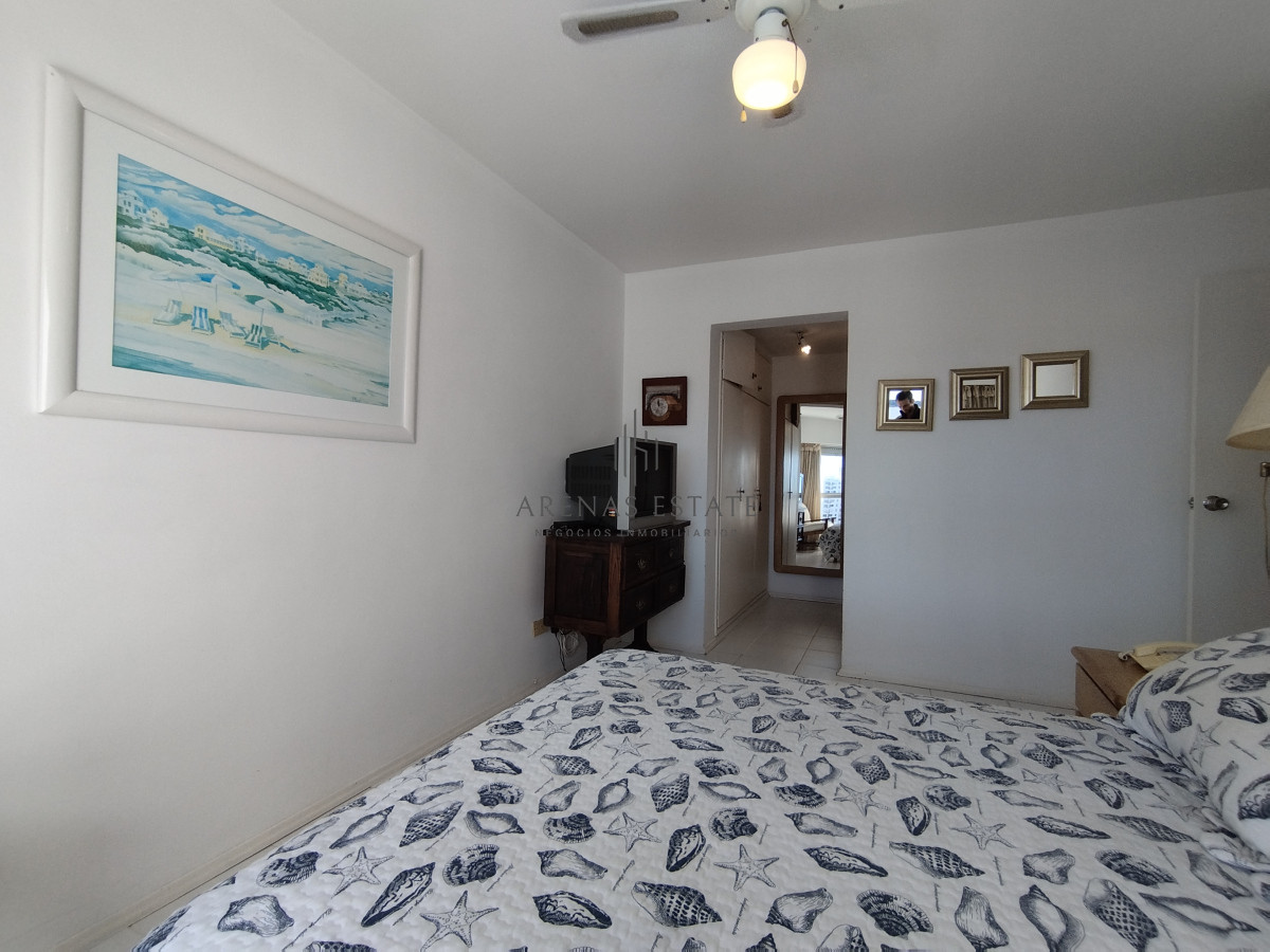 Apartamento ID.3161 - Apartamento de dos dorm. en venta en Punta del Este