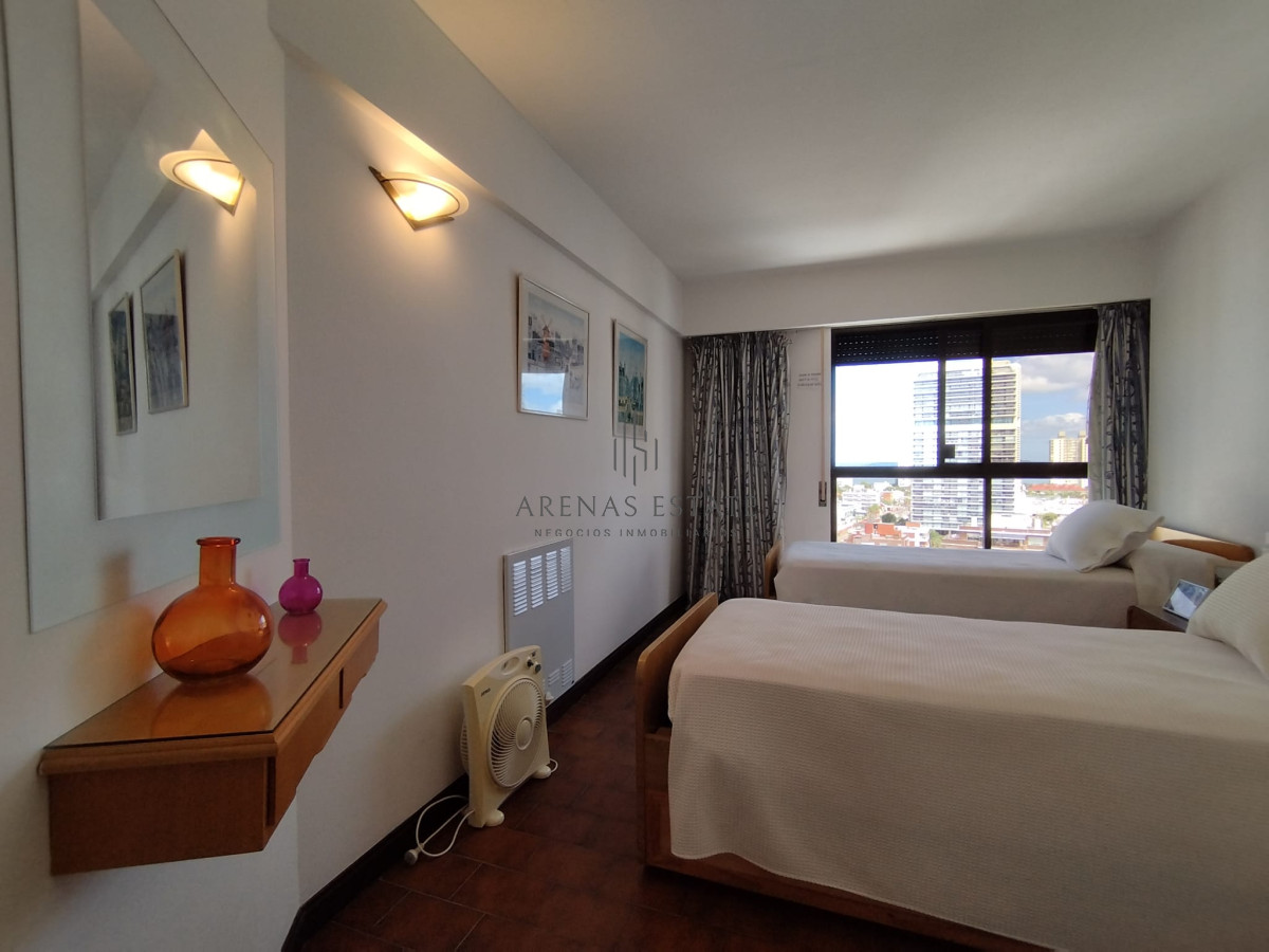 Apartamento ID.3147 - venta de apartamento sobre playa brava