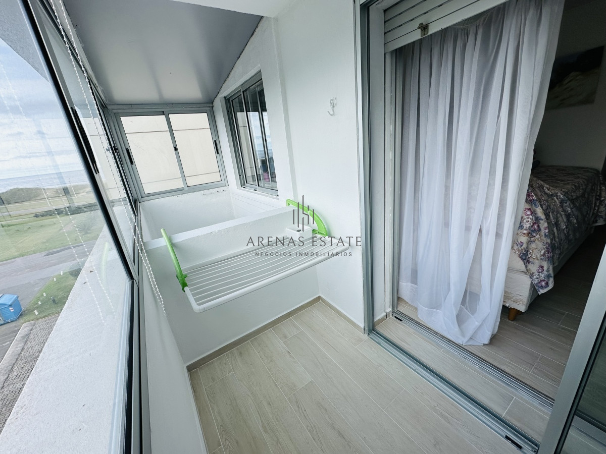 Apartamento ID.3928 - Venta y alquiler  de apartamento de 4 dormitorios en Punta de Este