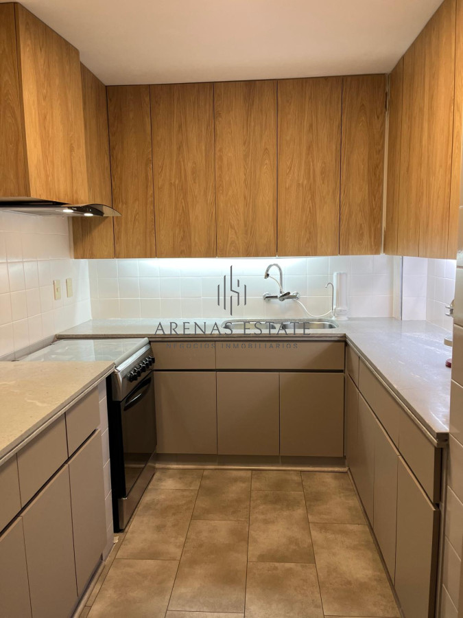 Apartamento ID.3807 - Apartamento en venta de 3 dormitorios en Punta del Este