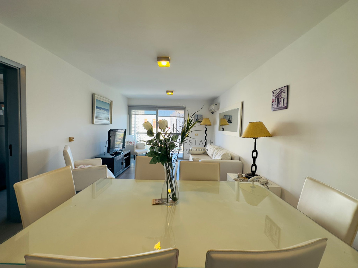 Apartamento ID.3553 - Alquiler y venta de apartamento de 2 dormitorios 2 baños con parrillero propio