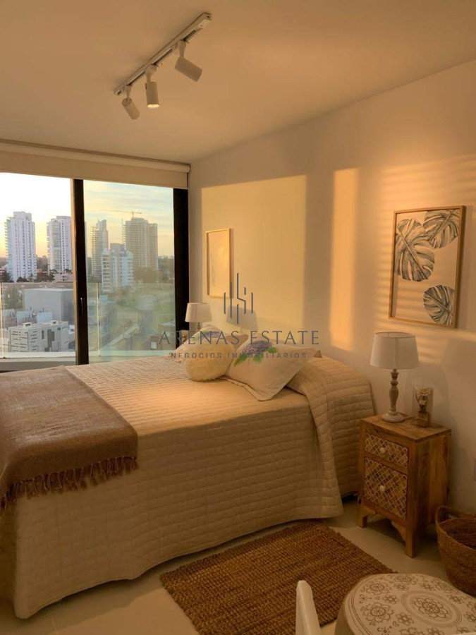 Apartamento ID.3405 - Venta de apartamento de dos dormitorios en Punta del Este