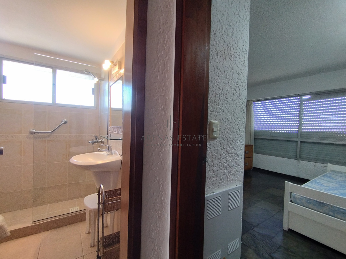 Apartamento ID.4162 - venta y alquiler de apartamento zona Playa brava