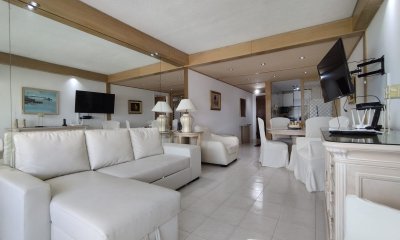 Apartamento de un dormitorio y medio en alquiler y venta en Punta del Este