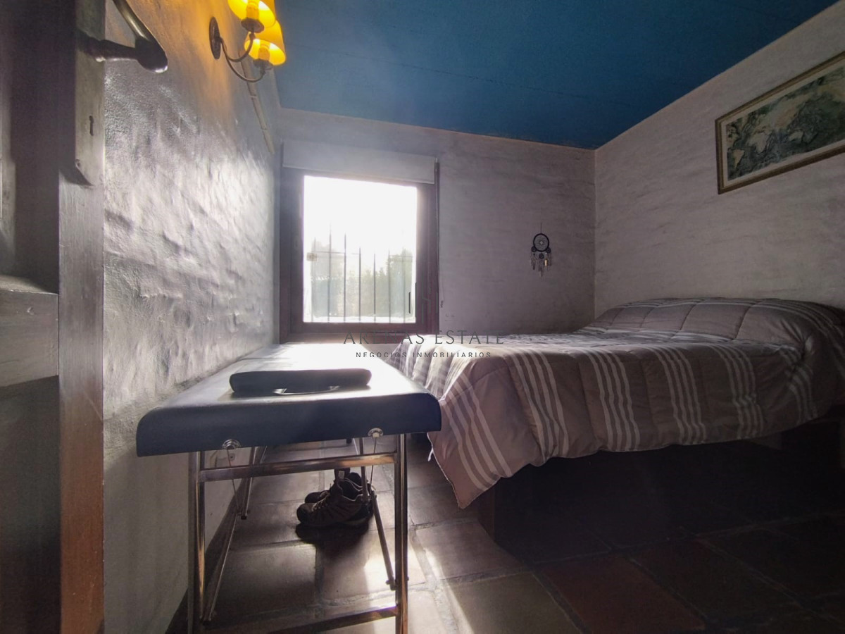Casa ID.3340 - Casa en venta de 3 dormitorios en venta en Punta del Este