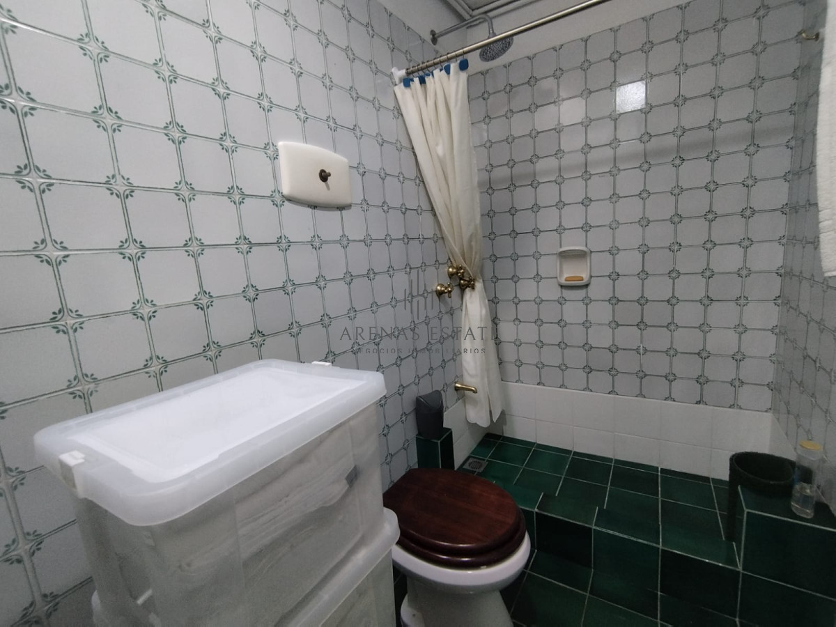 Casa ID.3340 - Casa en venta de 3 dormitorios en venta en Punta del Este
