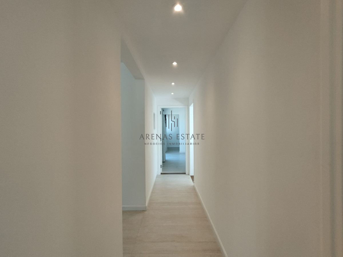 Casa ID.2383 - Venta  de Casa en la barra- Maldonado
