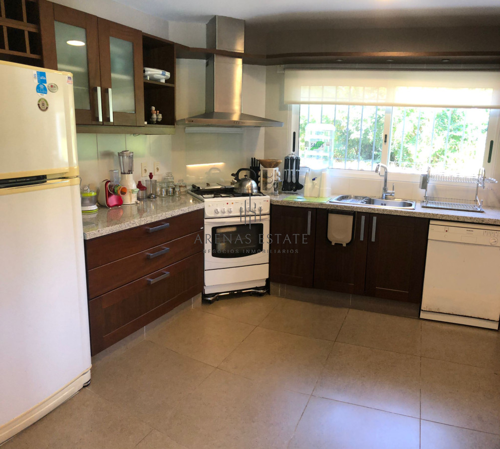 Casa ID.3911 - Alquiler de casa de 3 dormitorios en Punta del Este