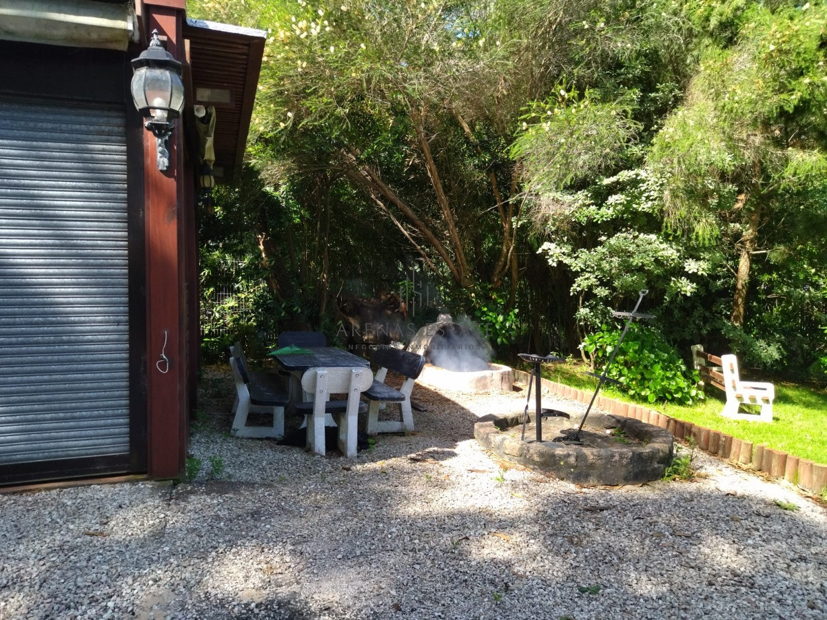 Casa ID.3674 -  Casa en venta de 3 dormitorios en Punta del Este