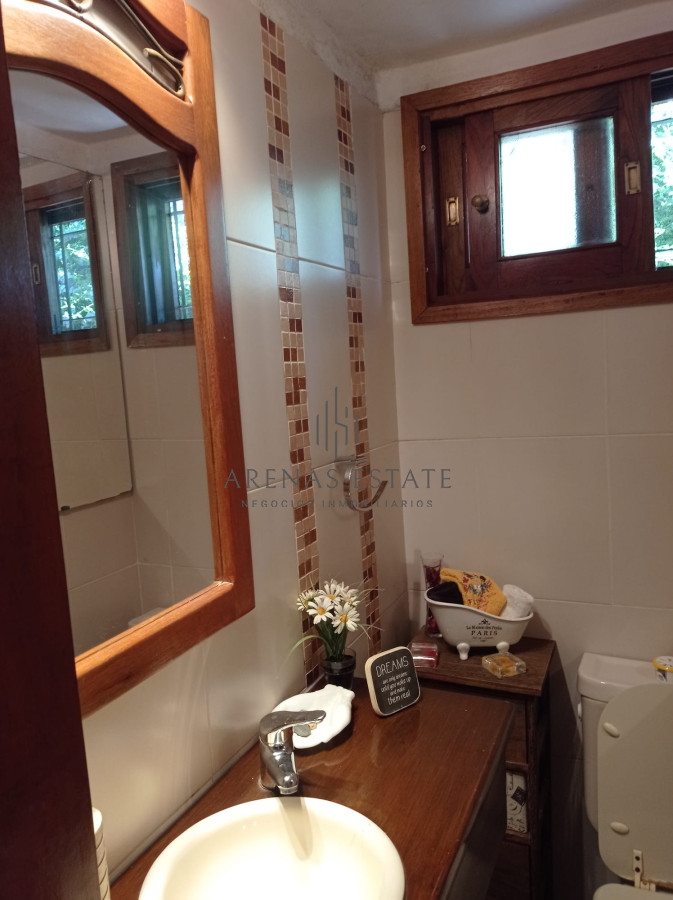 Casa ID.3266 - Alquiler y venta de casa de 3 dormitorios en Punta del Este