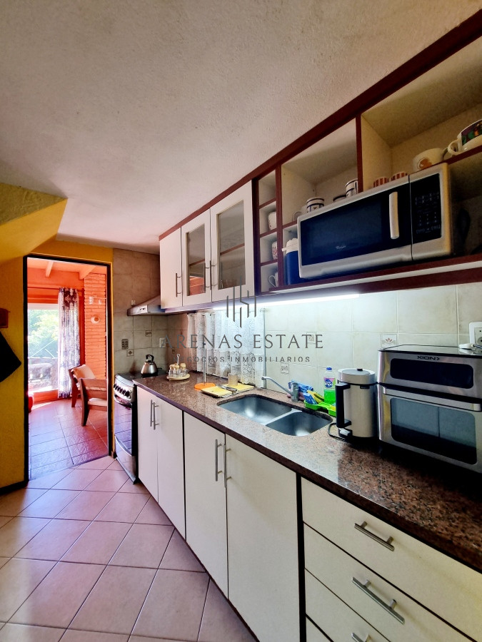 Casa ID.3020 - Casa en venta y alquiler temporal en Punta del Este, Pinares