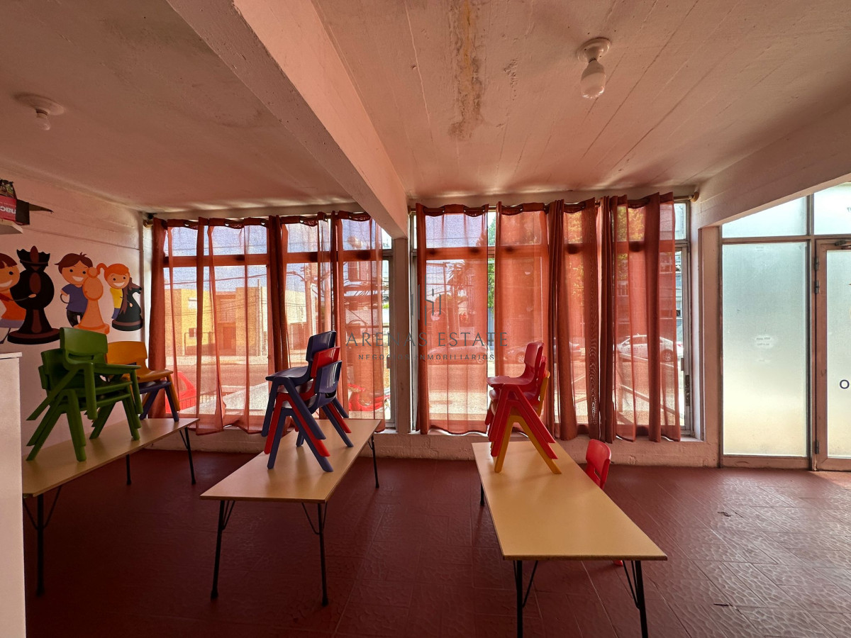 Local Comercial ID.2459 - venta de Local en el centro de Maldonado