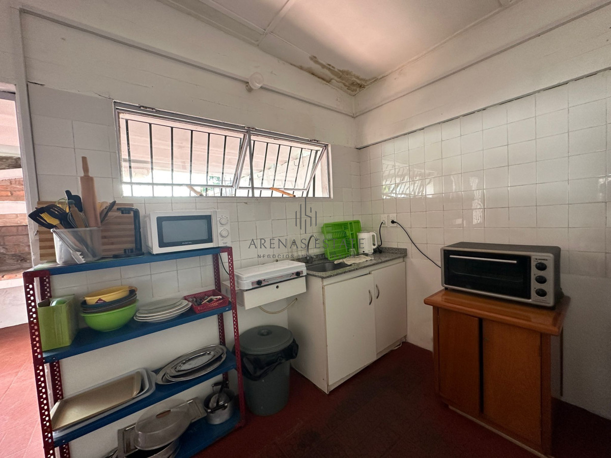 Local Comercial ID.2459 - venta de Local en el centro de Maldonado