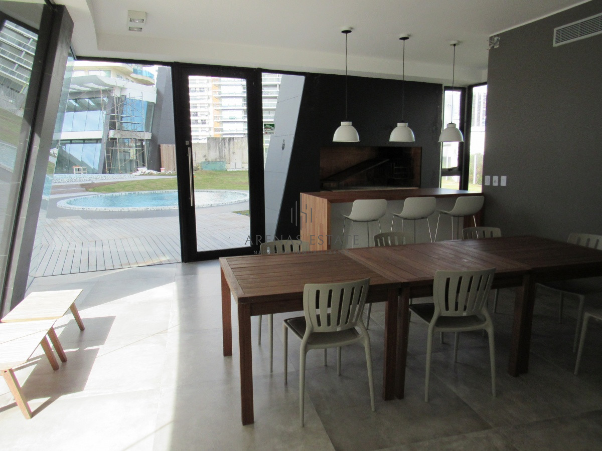 Apartamento ID.3397 - Apartamento en VENTA, 3 dormitorios, 3 suites, moderno, punta del este.