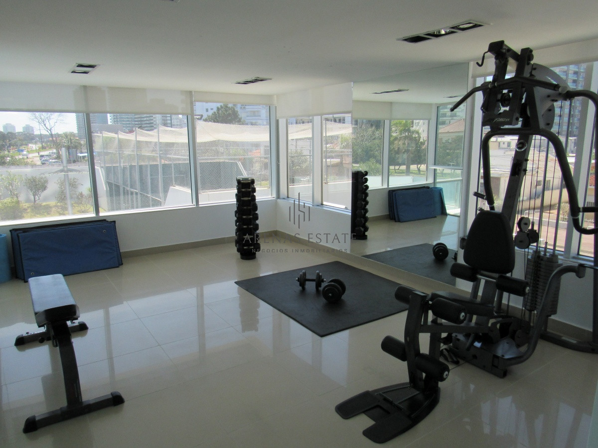 Apartamento ID.3403 - Apartamento de dos dormitorios en venta en Punta del Este