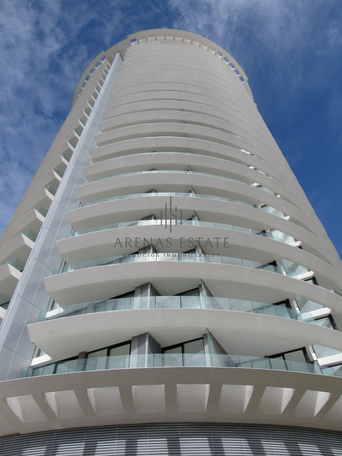 Apartamento ID.3397 - Apartamento en VENTA, 3 dormitorios, 3 suites, moderno, punta del este.
