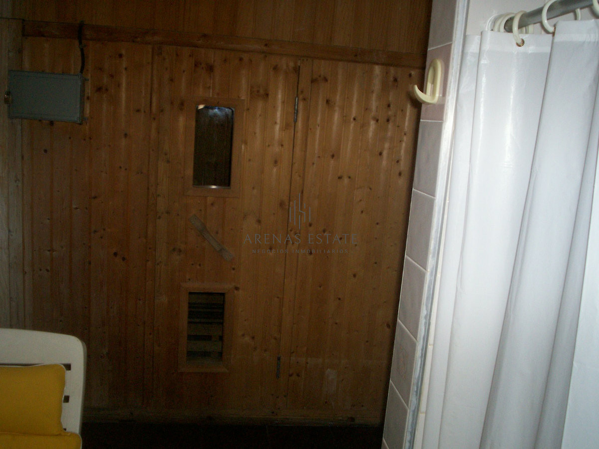 Apartamento ID.3030 - Apartamento en venta y alquiler  frente a playa brava