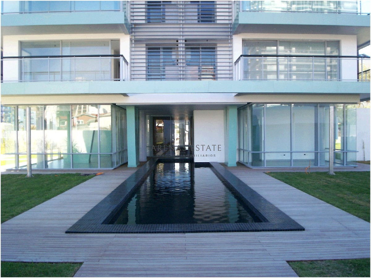 Apartamento ID.3193 - Venta apartamento de 2 dor con parrillero, balcón en Puta del Este