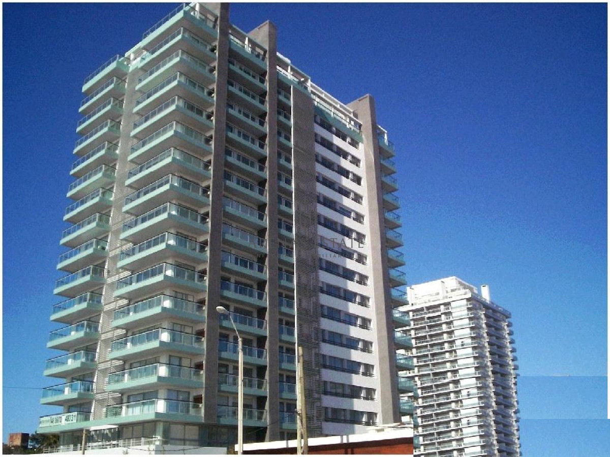 Apartamento ID.3193 - Venta apartamento de 2 dor con parrillero, balcón en Puta del Este