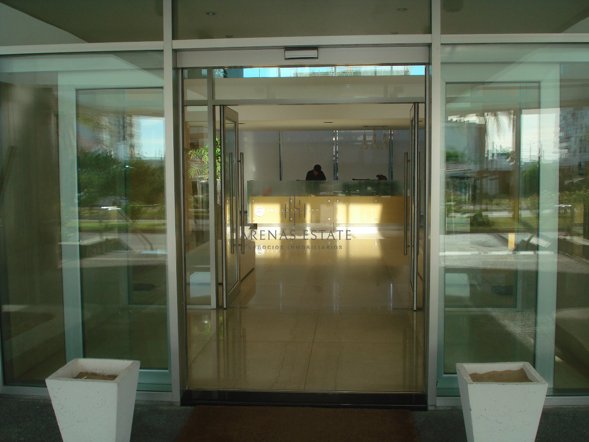 Apartamento ID.3403 - Apartamento de dos dormitorios en venta en Punta del Este