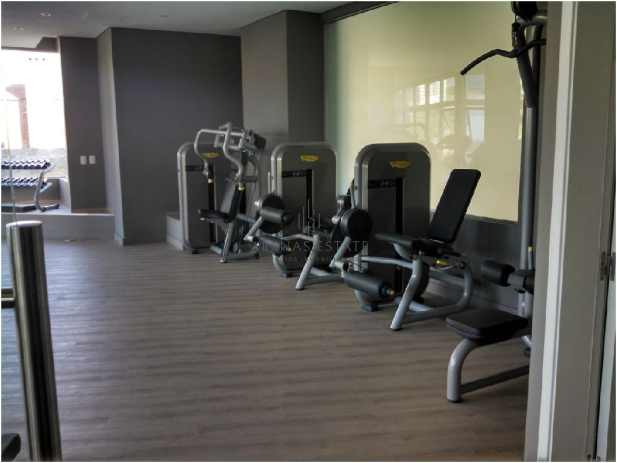 Apartamento ID.4249 - Alquiler y Venta de apartamento de dos dormitorios en Punta del Este