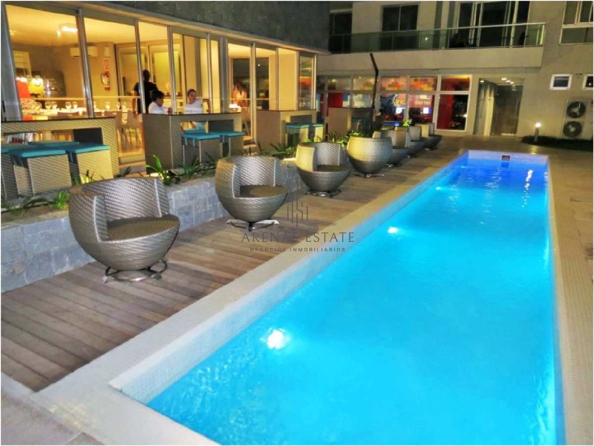 Apartamento ID.4249 - Alquiler y Venta de apartamento de dos dormitorios en Punta del Este