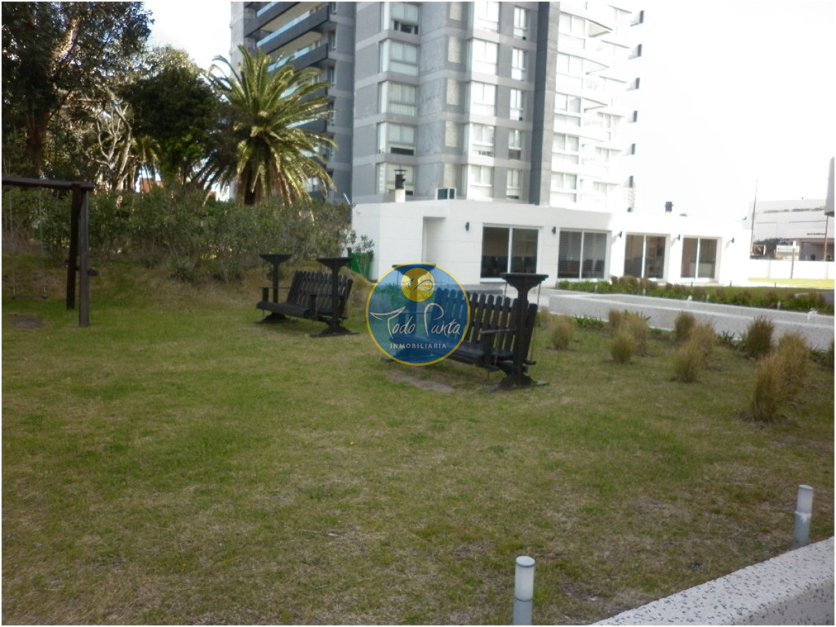 Miniatura de Apartamento de 2 dormitorios en Mansa, Punta del Este | Todo Punta