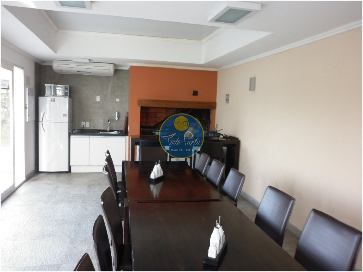 Miniatura de Apartamento de 2 dormitorios en Mansa, Punta del Este | Todo Punta