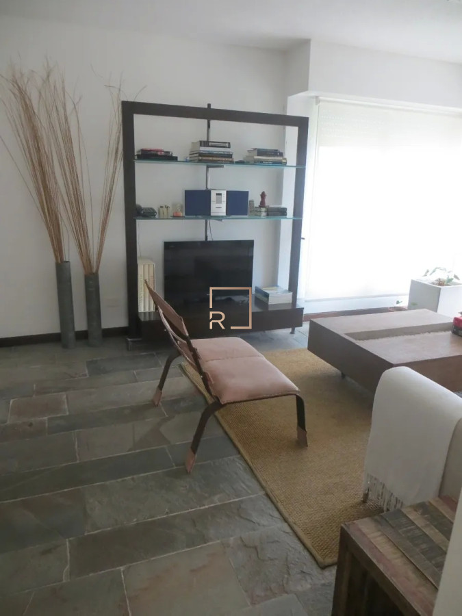 Apartamento ID.186 - Apartamento en venta de dos dormitorios en Punta del Este