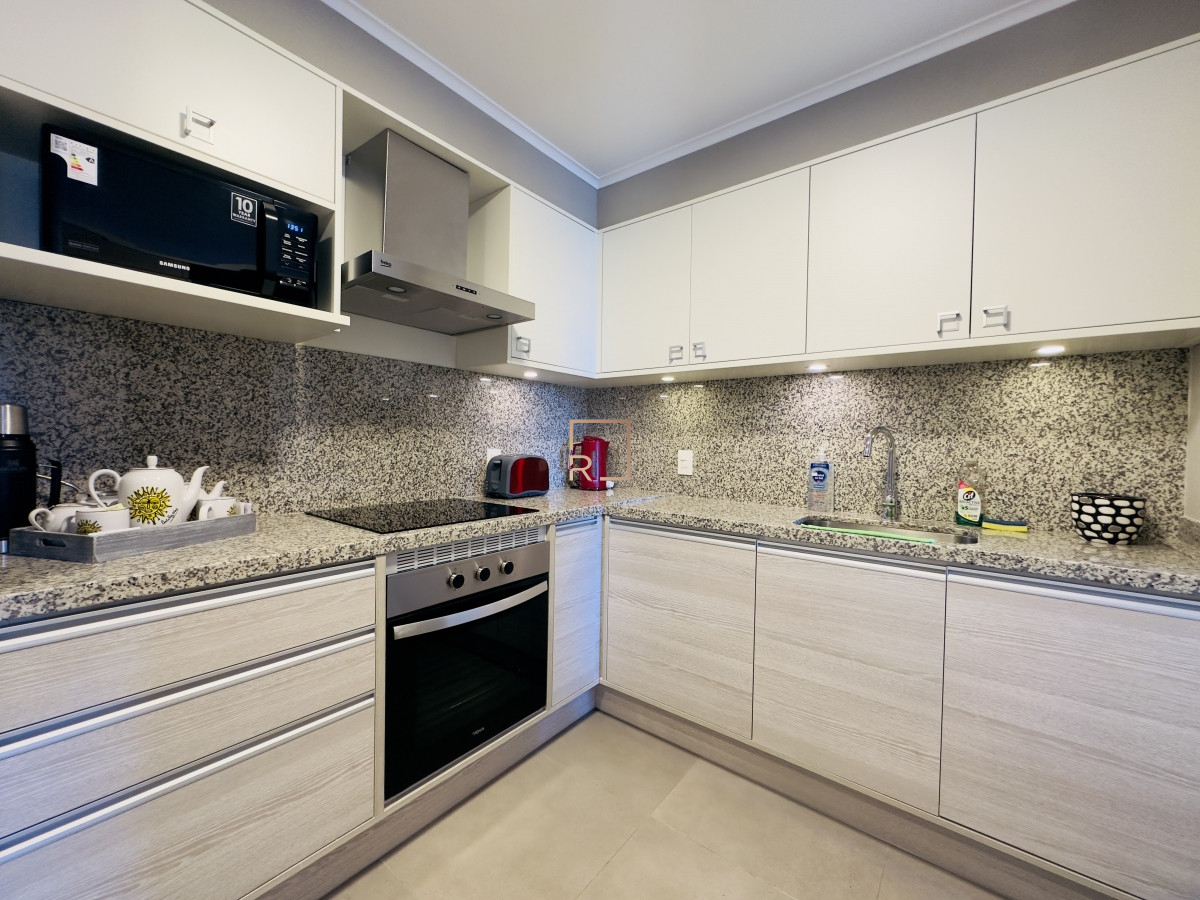 Apartamento ID.296 - Alquiler y venta de apartamento de 1 dormitorio en Punta del Este