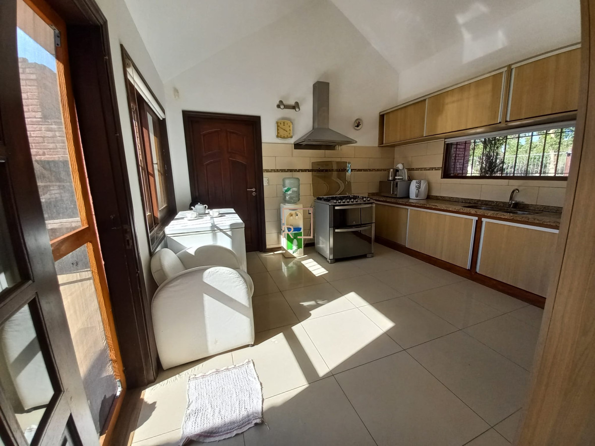 Casa ID.352 - Casa de 4 dormitorios en venta en Punta del Este