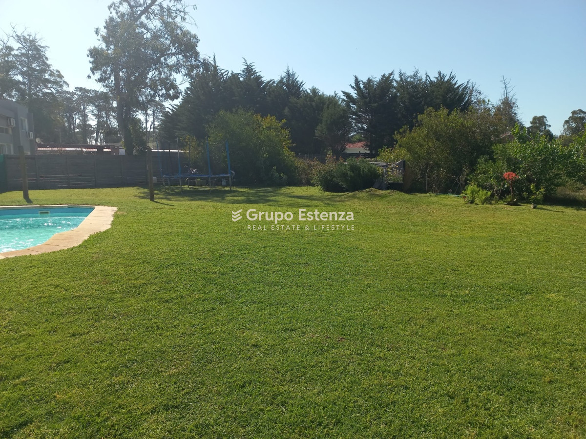 Casa ID.352 - Casa de 4 dormitorios en venta en Punta del Este