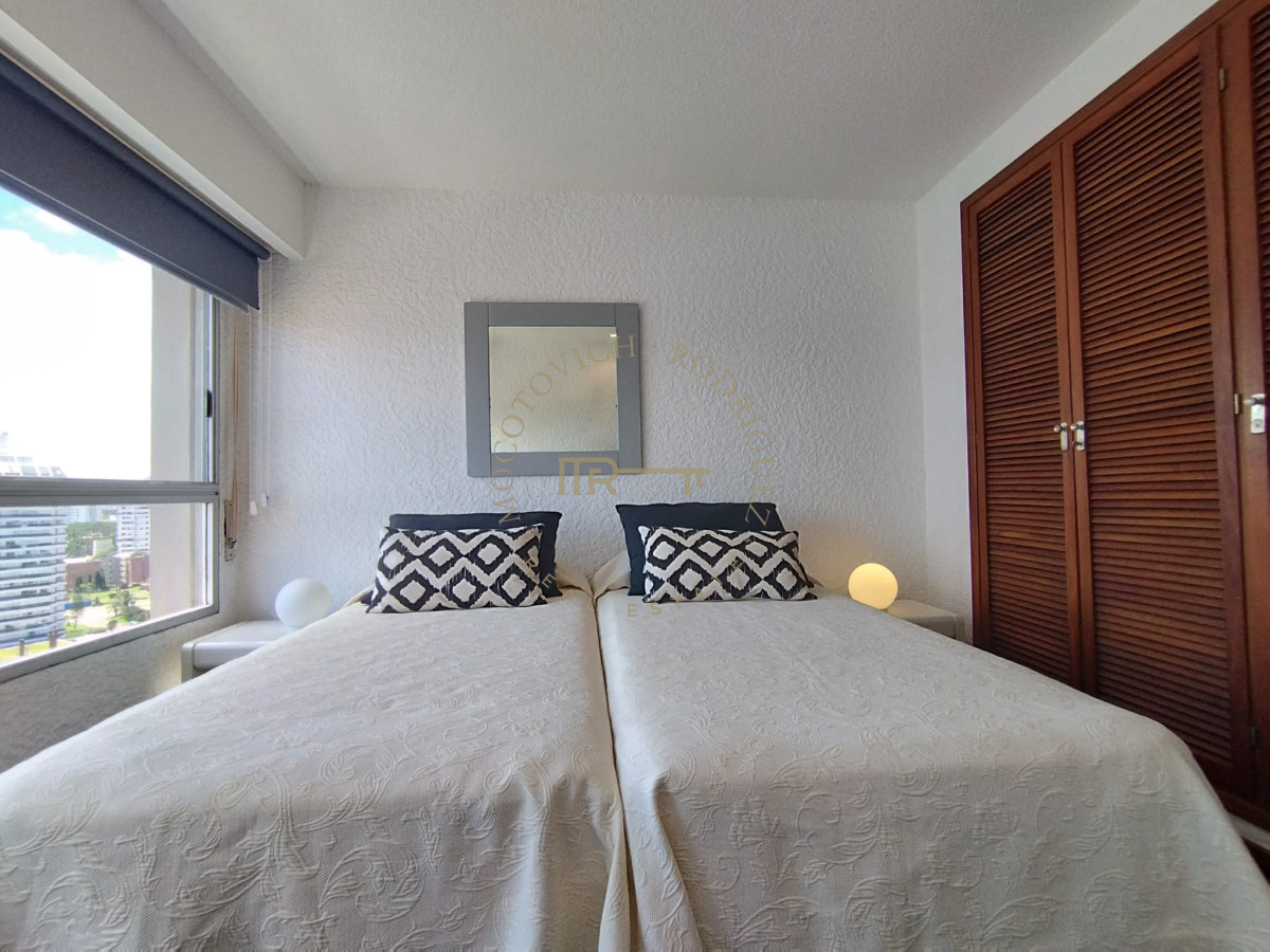 Apartamento ID.2285 - Alquiler y venta de apartamento de un dormitorio en Punta del Este 