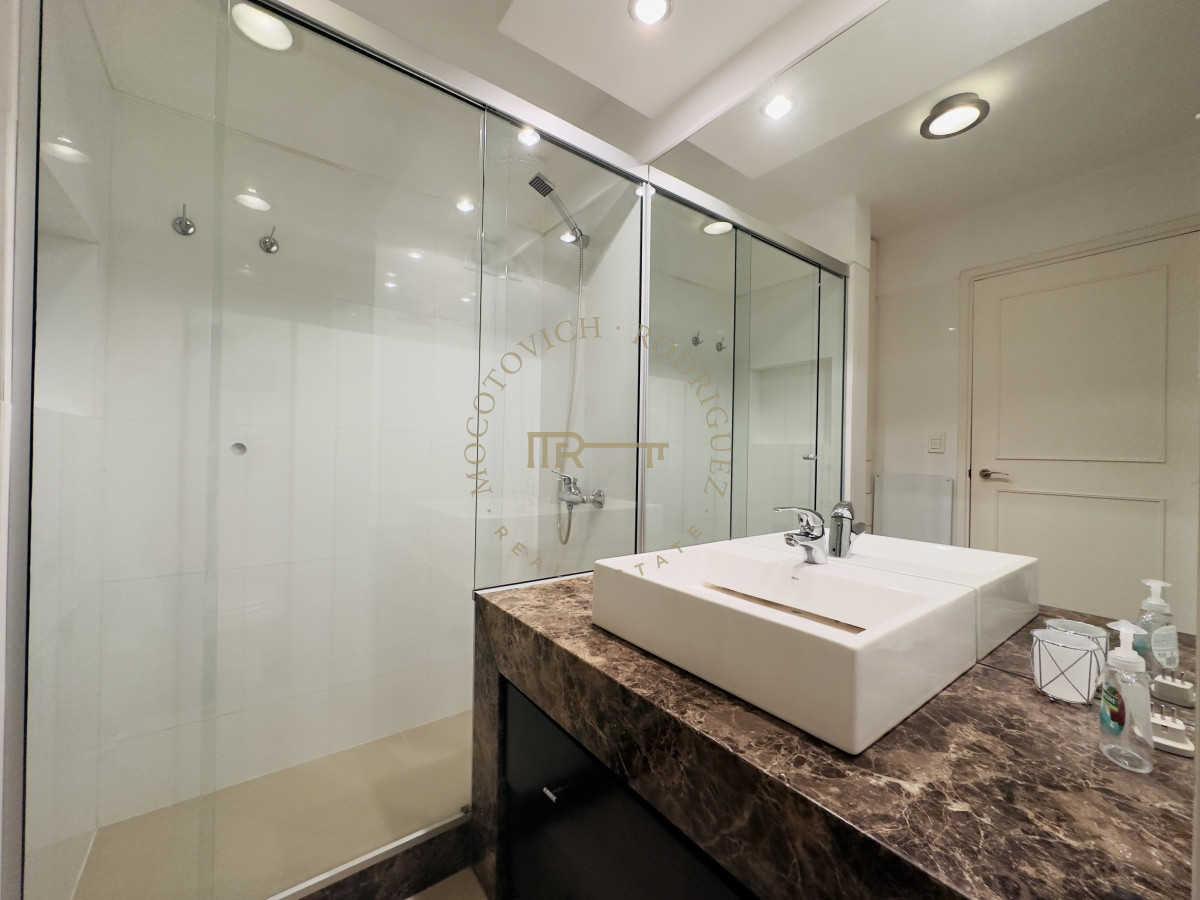 Apartamento ID.1740 - Venta de apartamento de 3 dormitorios en Punta del Este