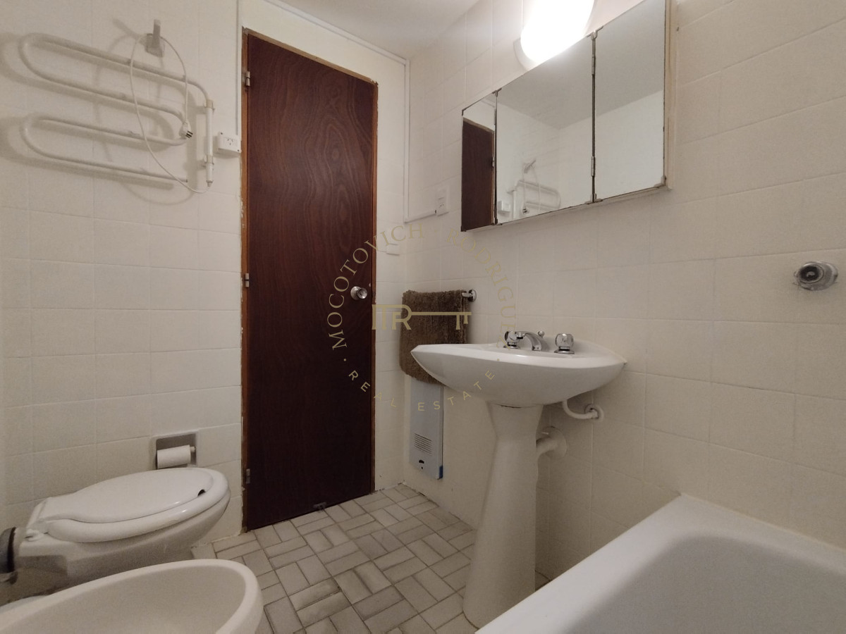 Apartamento ID.2285 - Alquiler y venta de apartamento de un dormitorio en Punta del Este 