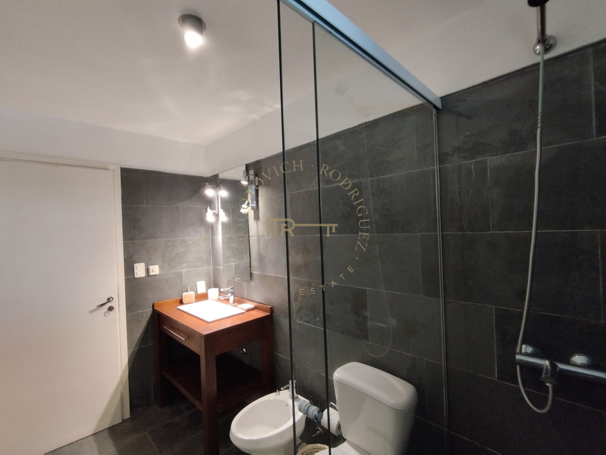 Casa ID.2560 - Casa en Venta, Manantiales, Maldonado.