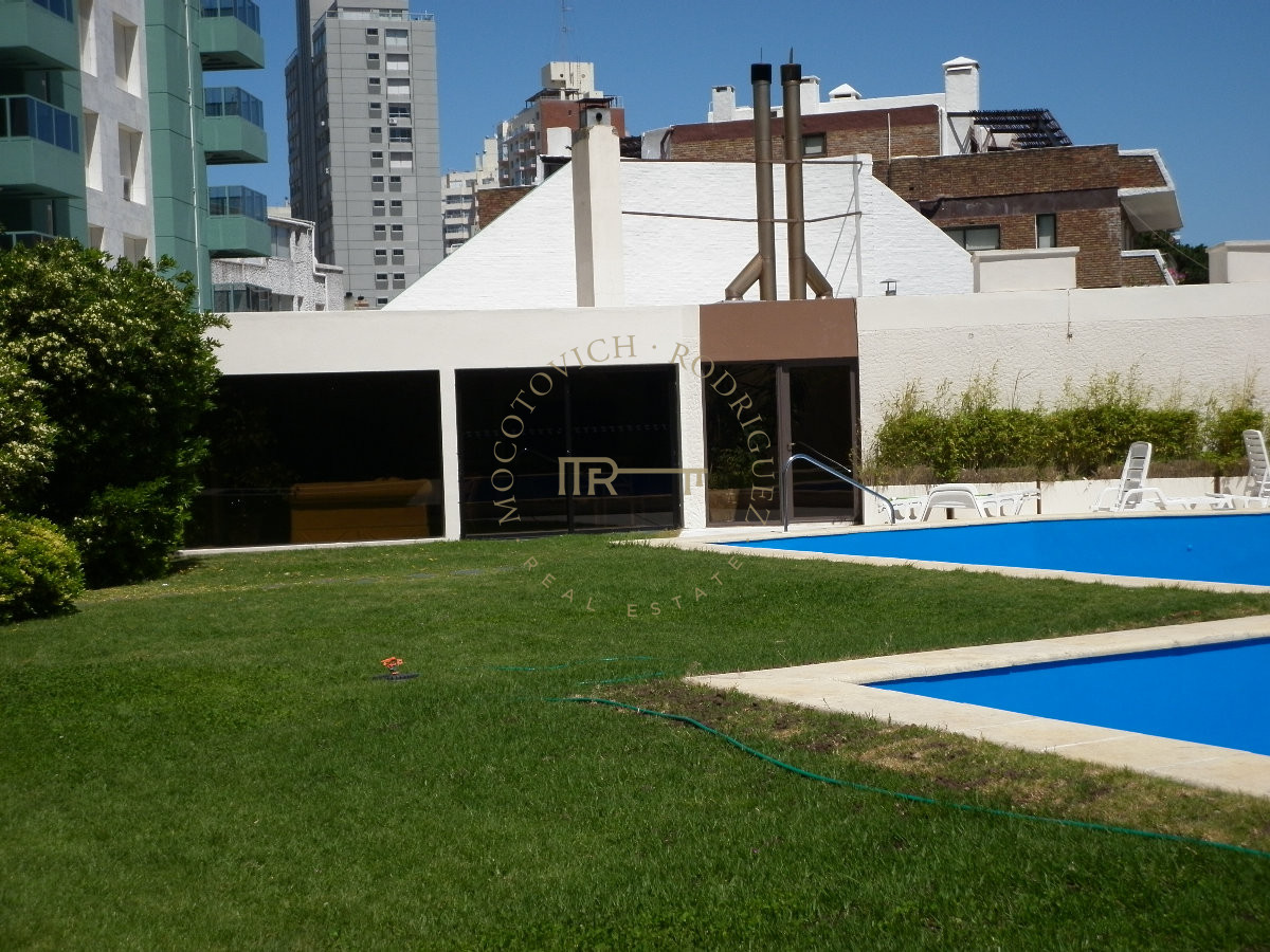 Apartamento ID.1740 - Venta de apartamento de 3 dormitorios en Punta del Este