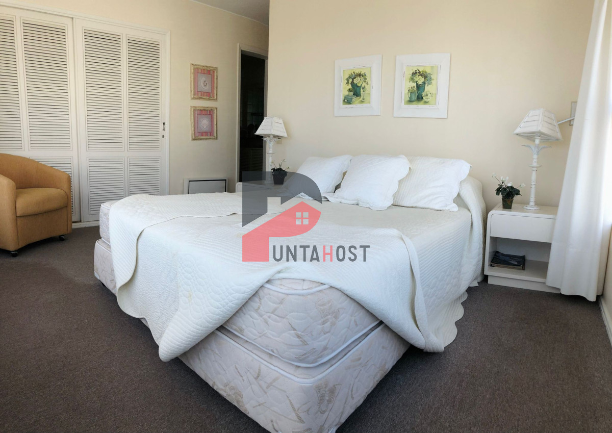 Apartamento ID.182 - Apartamento en venta de 3 dormitorios- Punta del Este