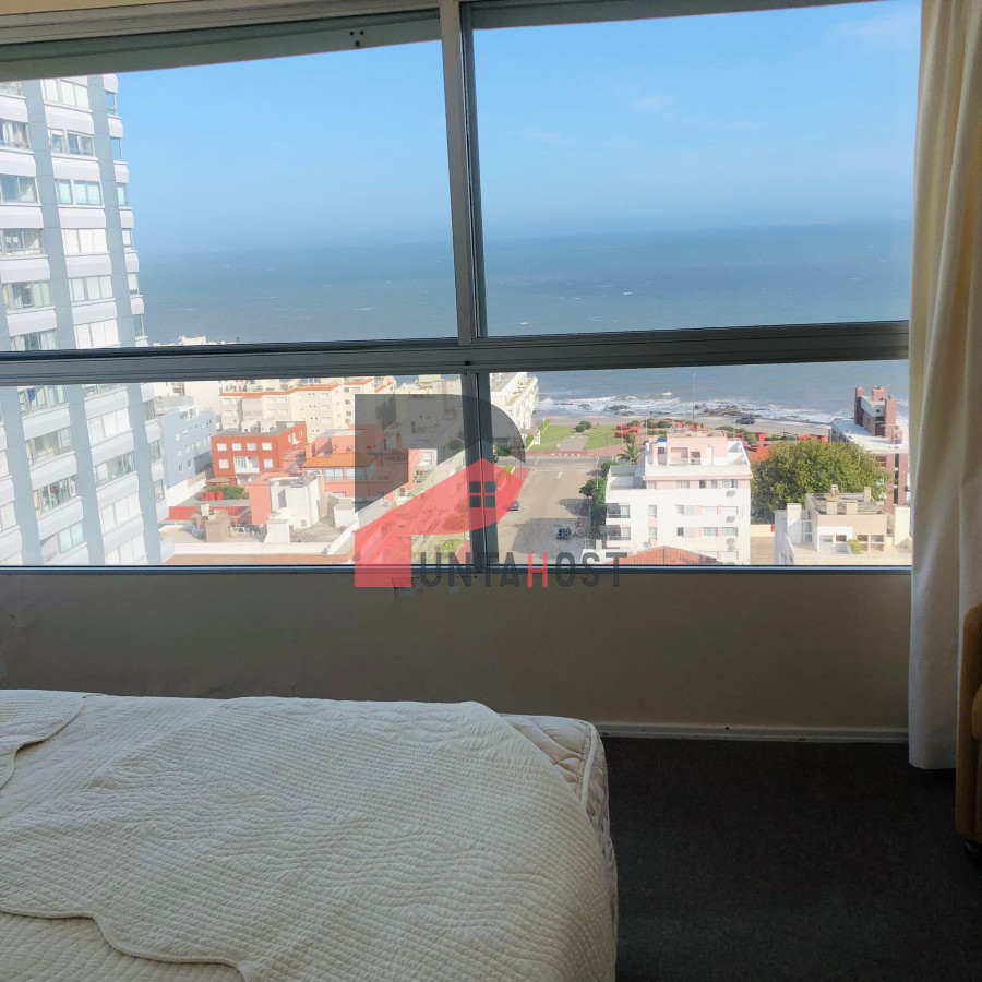 Apartamento ID.182 - Apartamento en venta de 3 dormitorios- Punta del Este