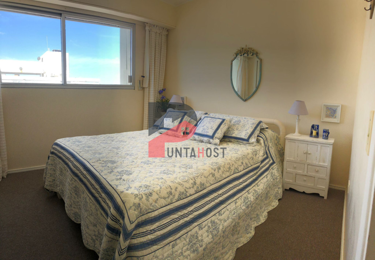 Apartamento ID.182 - Apartamento en venta de 3 dormitorios- Punta del Este