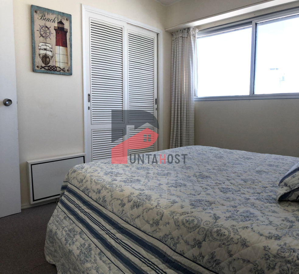 Apartamento ID.182 - Apartamento en venta de 3 dormitorios- Punta del Este